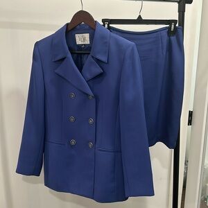 Vintage Le Suit Women’s Skirt Suit